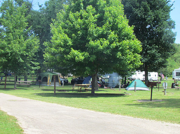 Green River Oaks Campground