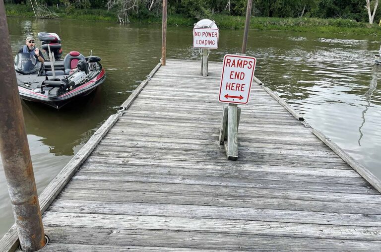 Savanna Marina
