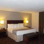 SureStay Thomson Room 2