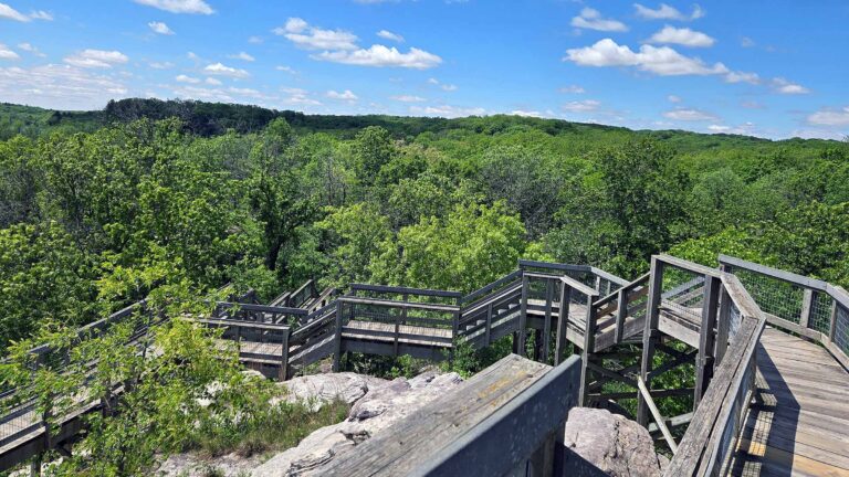 Wander Well | Scenic Trails, History, & Wide-Open Skies in NW Illinois