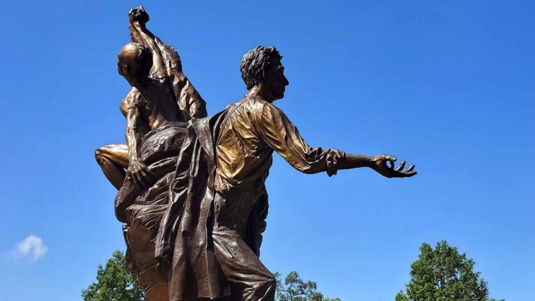 A Story through Sculpture in Oregon, IL